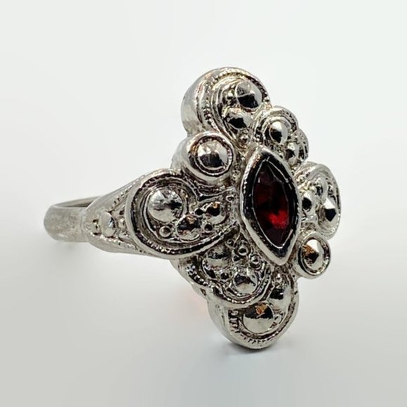 Ornate Ring, Red, Sterling Silver, Vintage, Size 7 1/2, Faux Garnet, Art Nouveau - Picture 4 of 6